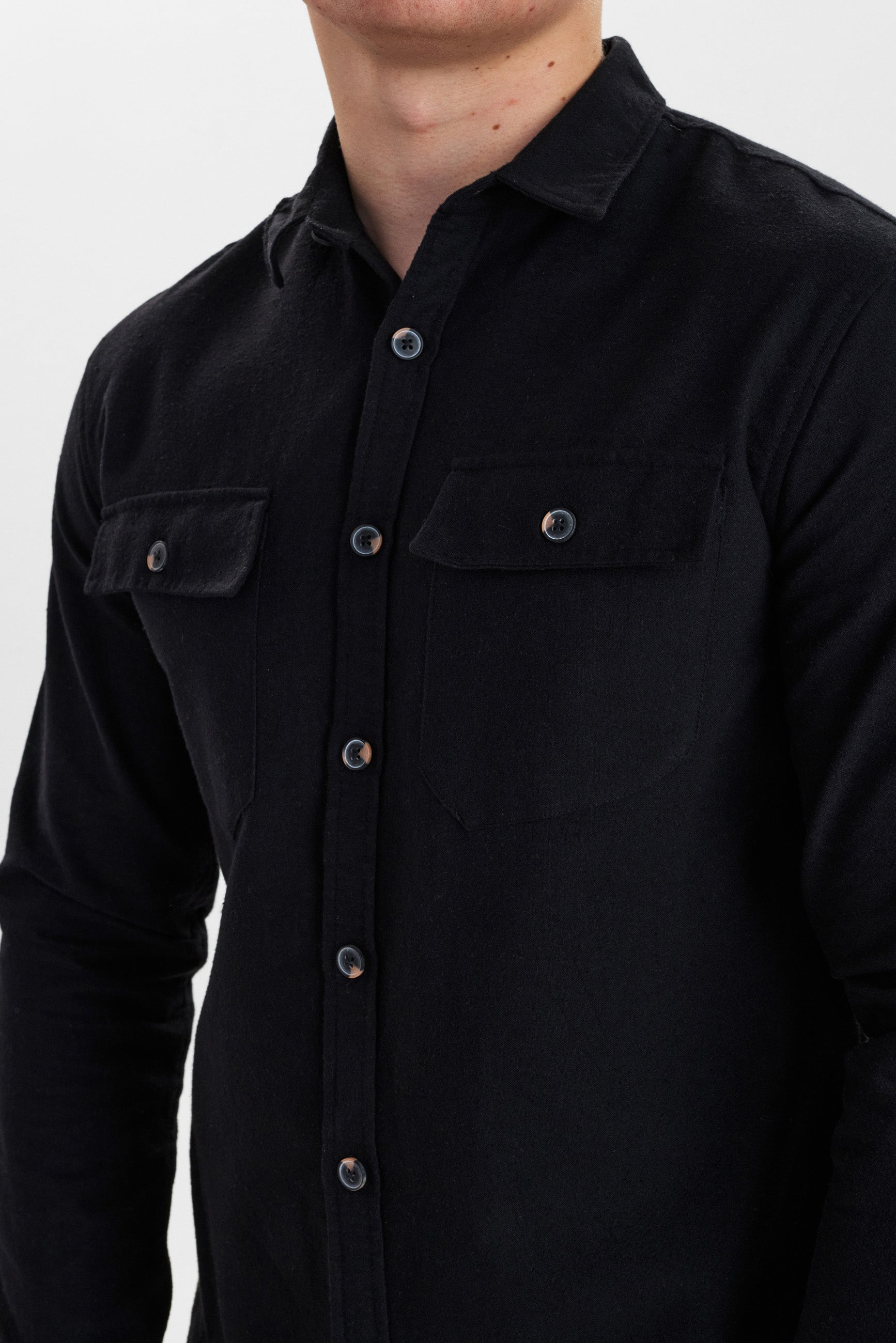 DXNMXRK. DX-Cornel Outlet Black