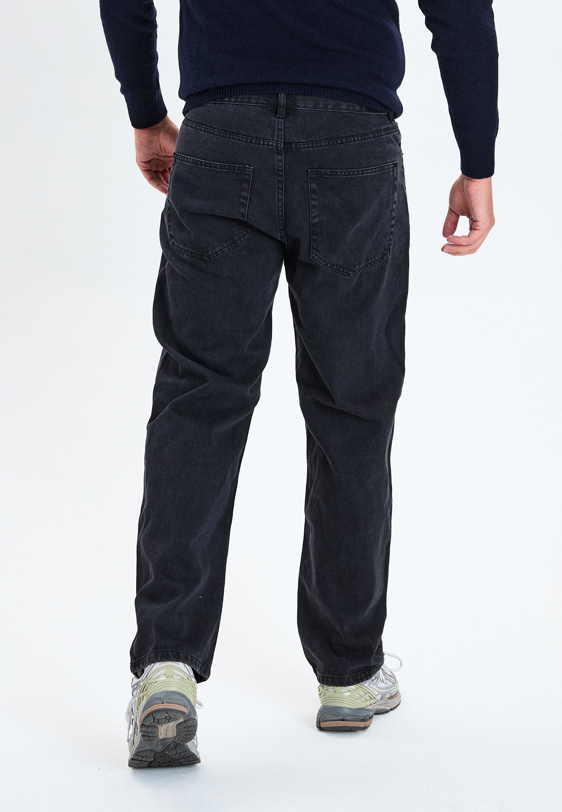 DXNMXRK. DX-Eamon Outlet Black