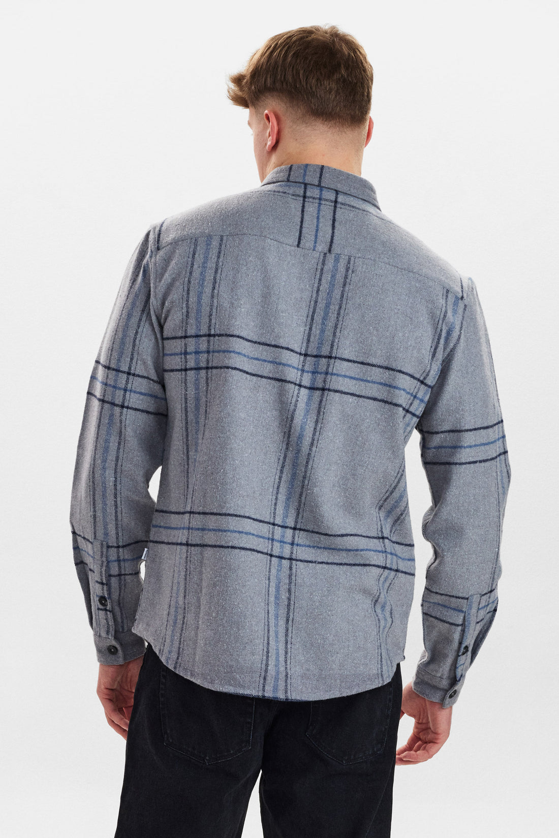 DXNMXRK. DX-Ervin Outlet Grey